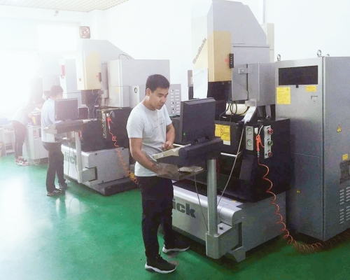 1534239050778070.jpg Sodick电火花 (3)_副本.jpg